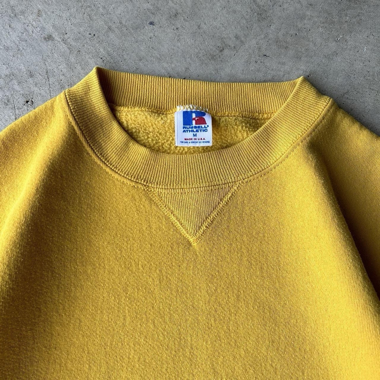 Vintage 80s Yellow Russell Athletic Crewneck Sweatshirt Made In USA Men’s Size M
